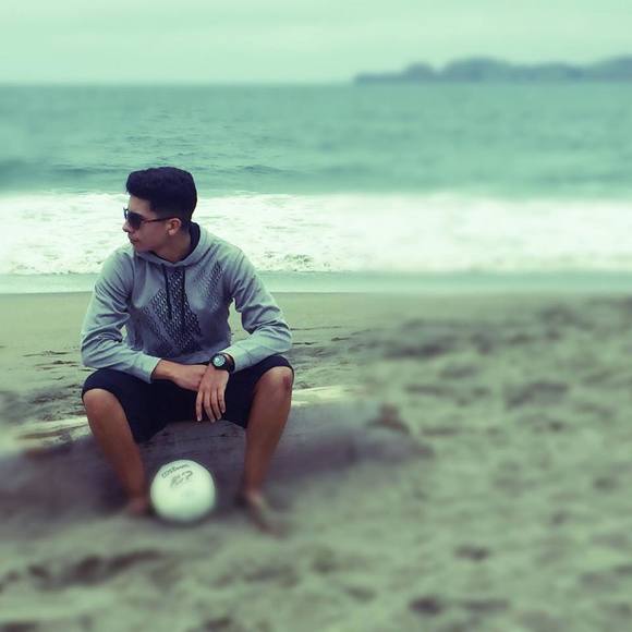 Meet your Posher, Alex - Picture 1 of 1